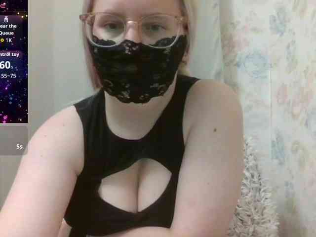 Lilithaa webcam