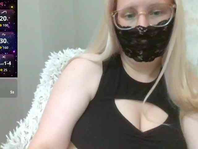 Lilithaa webcam