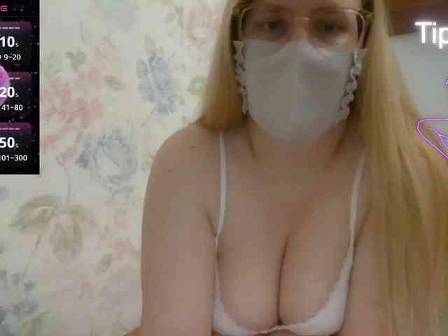 Lilithaa webcam