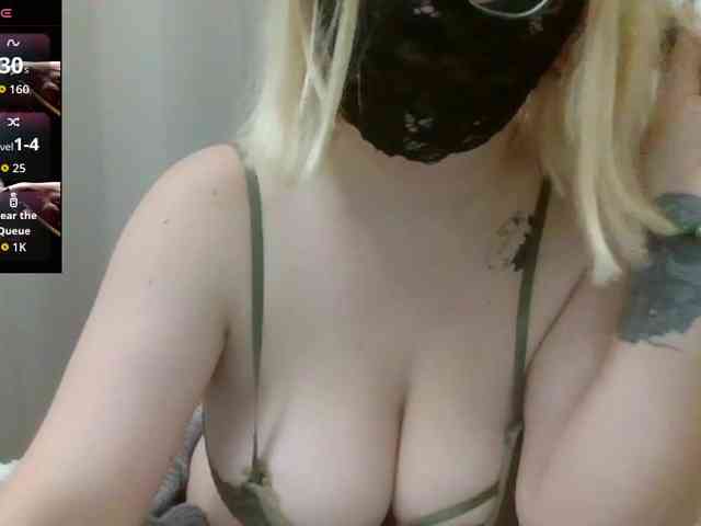 Lilithaa webcam