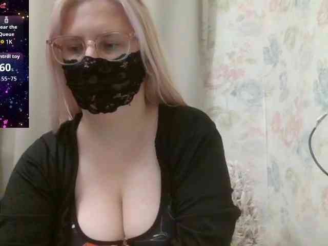 Lilithaa webcam