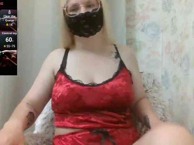 Lilithaa webcam