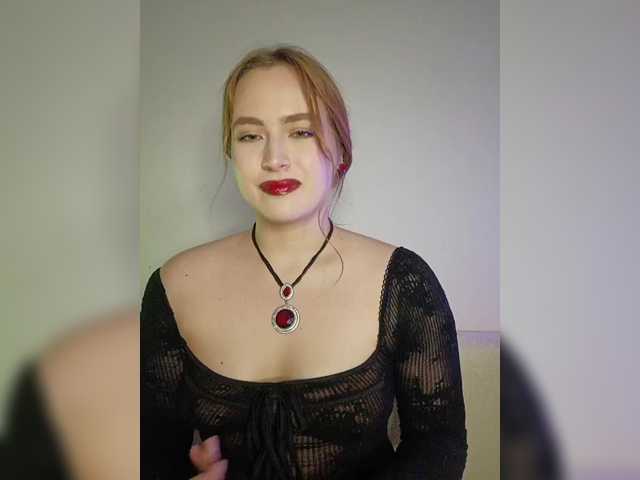 kisa-m live cam on BongaCams