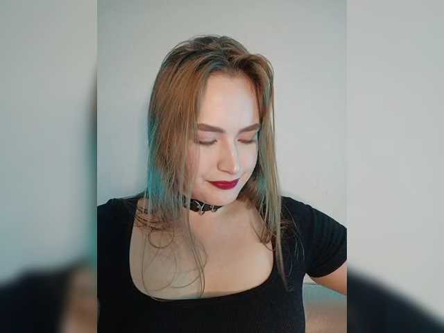 kisa-m live cam on BongaCams