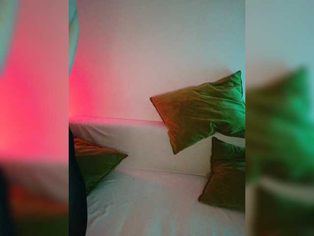 kisa-m, live now on BongaCams