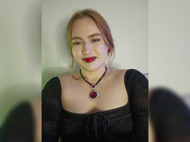 kisa-m live cam on BongaCams
