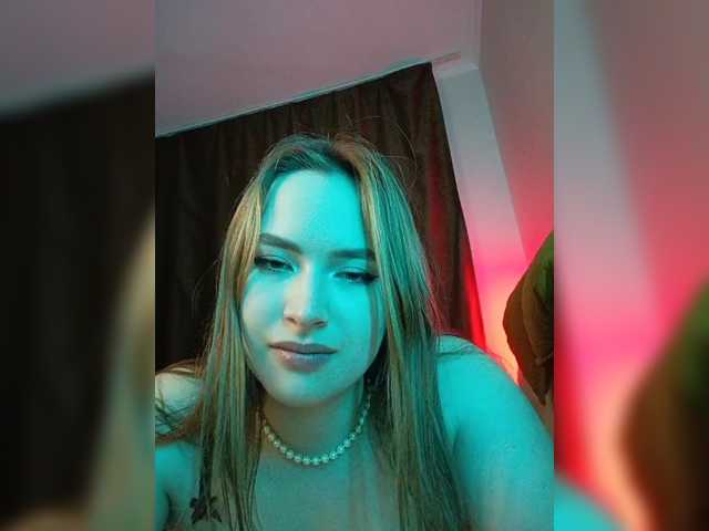 kisa-m live cam on BongaCams