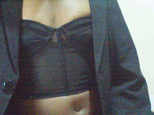 MlleKali's BongaCams show and profile