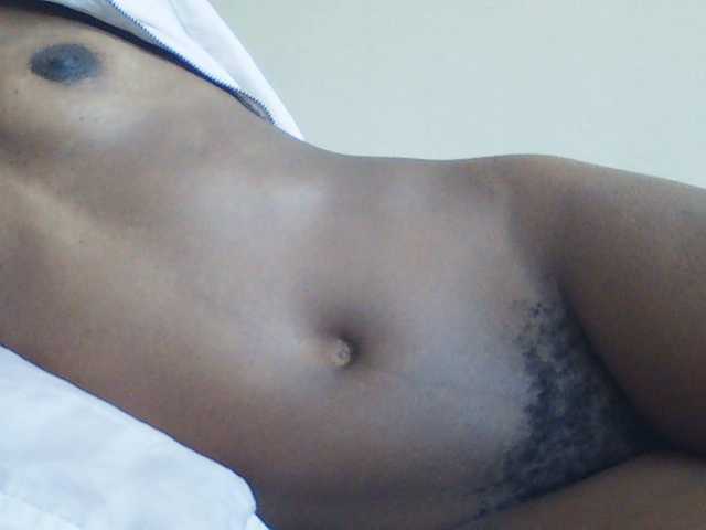 MlleKali live cam on BongaCams