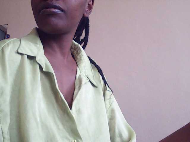 MlleKali live webcam show