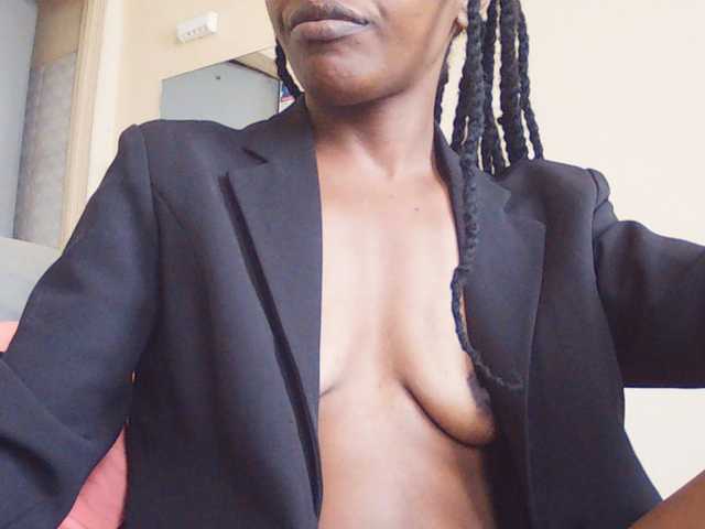 MlleKali live webcam show