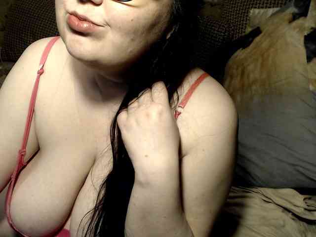 FancyLily webcam