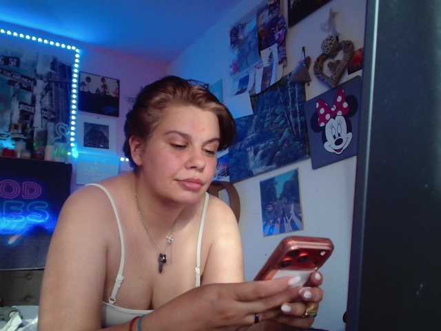 SukyBanks Live Cam on BongaCams