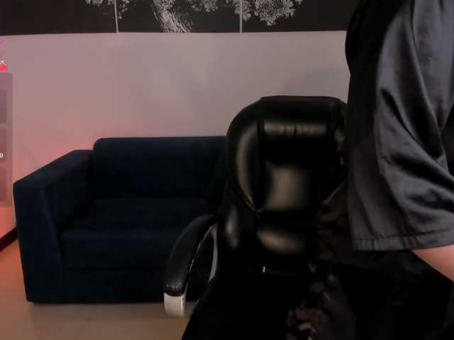 SarahRhodes live cam on BongaCams