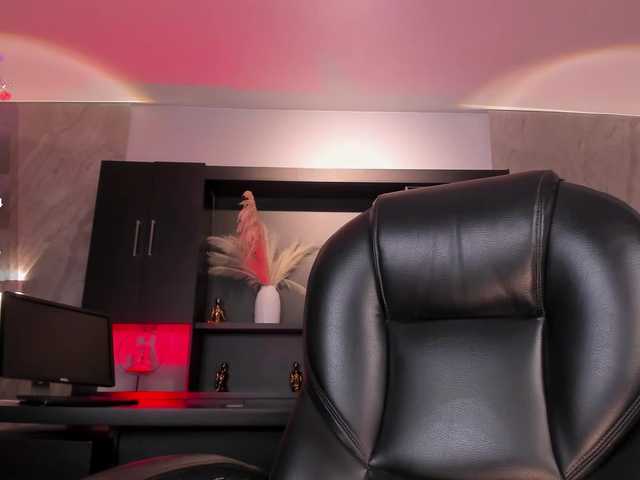 SarahRhodes Live Cam pe BongaCams