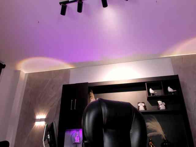 SarahRhodes webcam