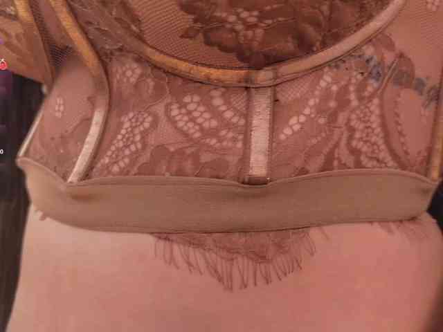 SarahRhodes webcam
