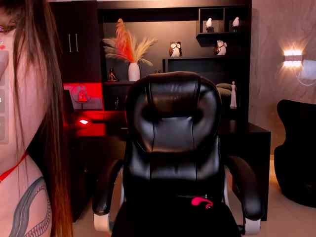 SarahRhodes webcam