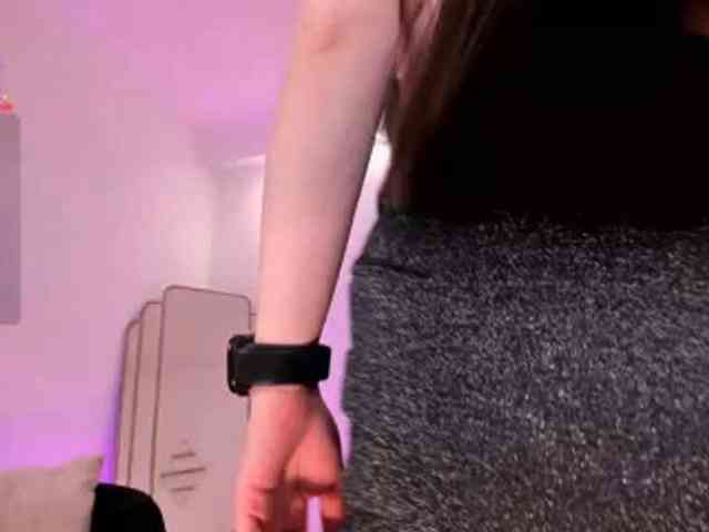 SarahRhodes webcam