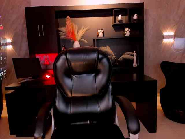 SarahRhodes webcam