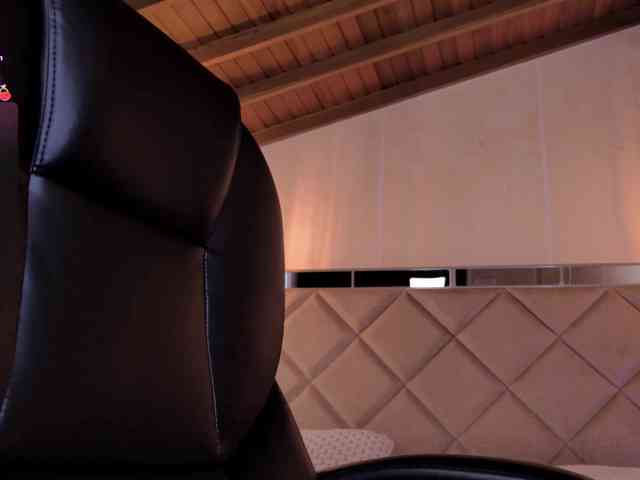 SarahRhodes webcam