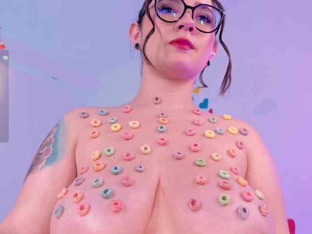SarahRhodes webcam