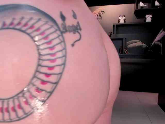 SarahRhodes webcam