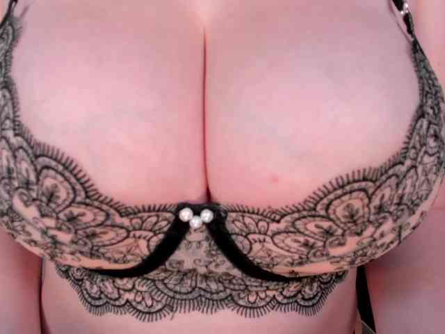 SarahRhodes webcam