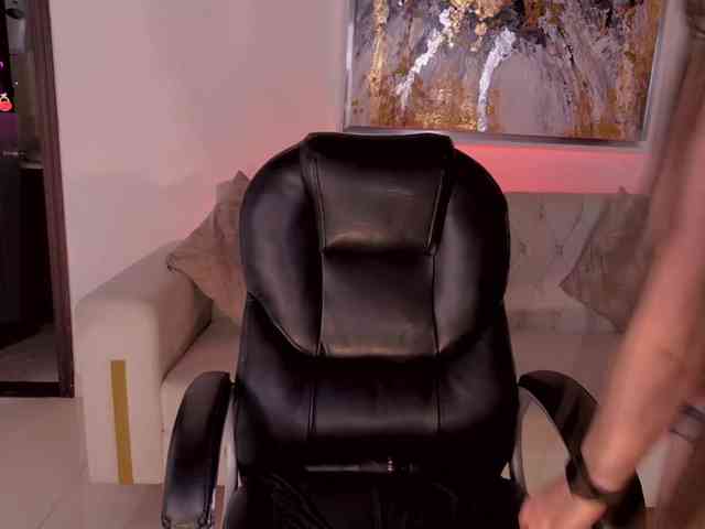 SarahRhodes webcam