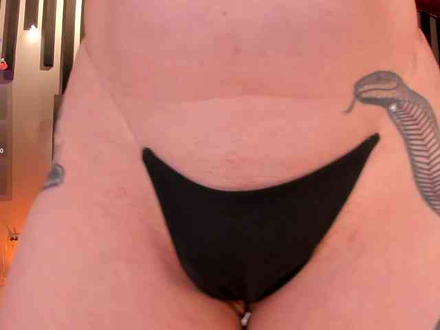 SarahRhodes webcam