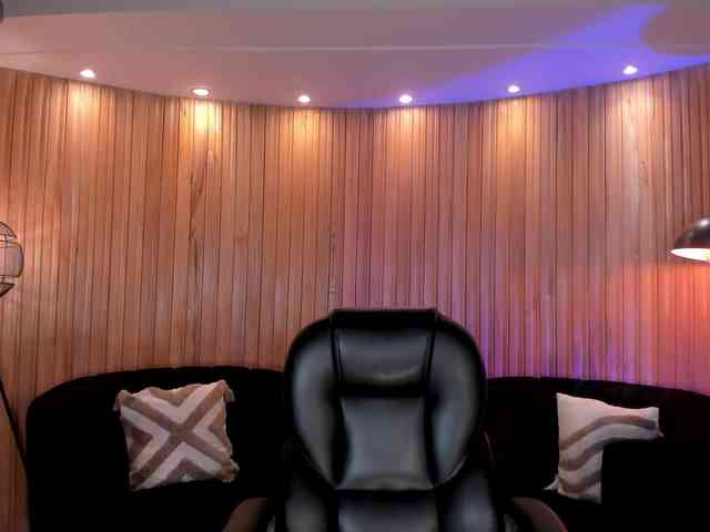SarahRhodes webcam
