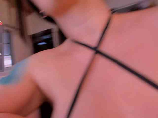 SarahRhodes webcam