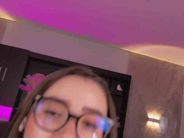 SarahRhodes webcam