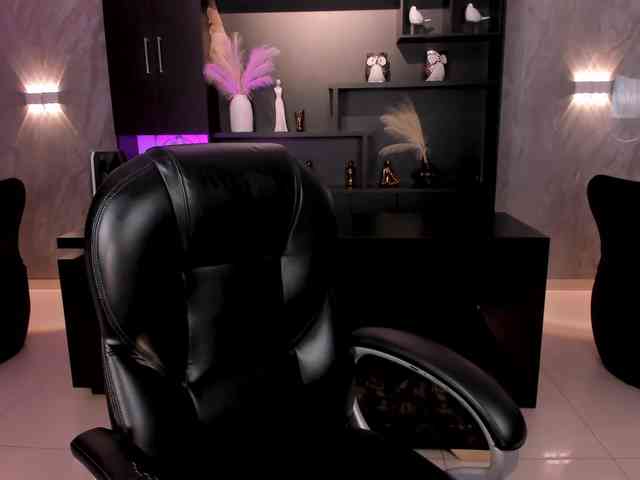 SarahRhodes webcam