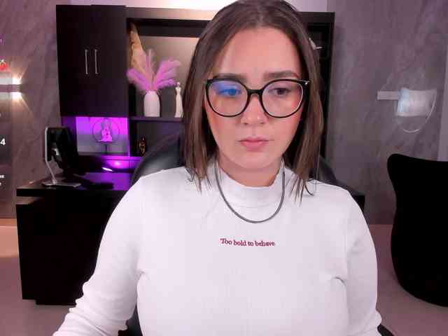 SarahRhodes webcam