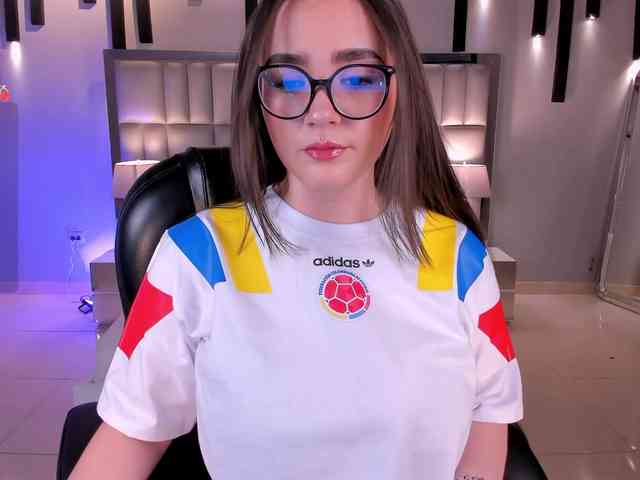 SarahRhodes webcam