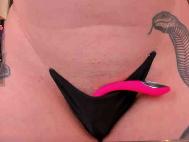 SarahRhodes webcam