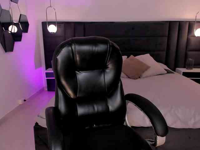 SarahRhodes webcam