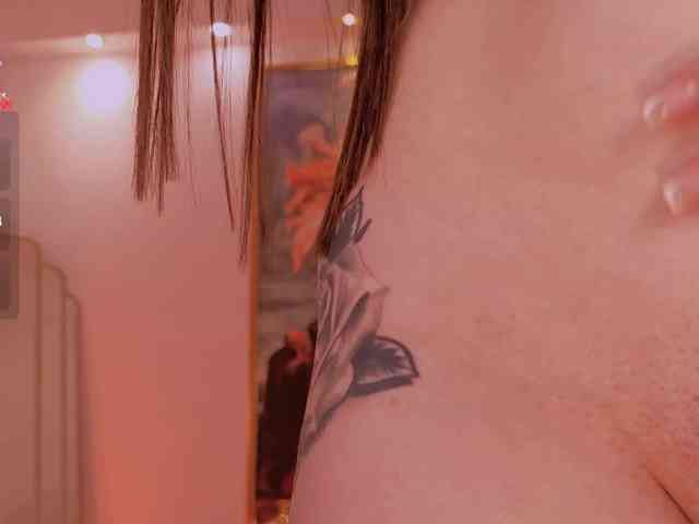SarahRhodes webcam