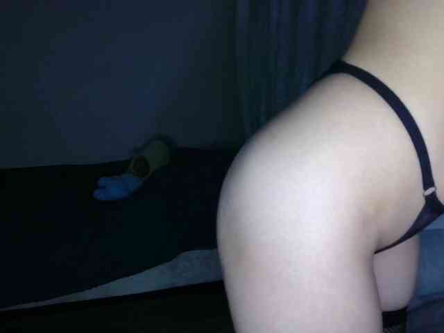 Bella521 webcam