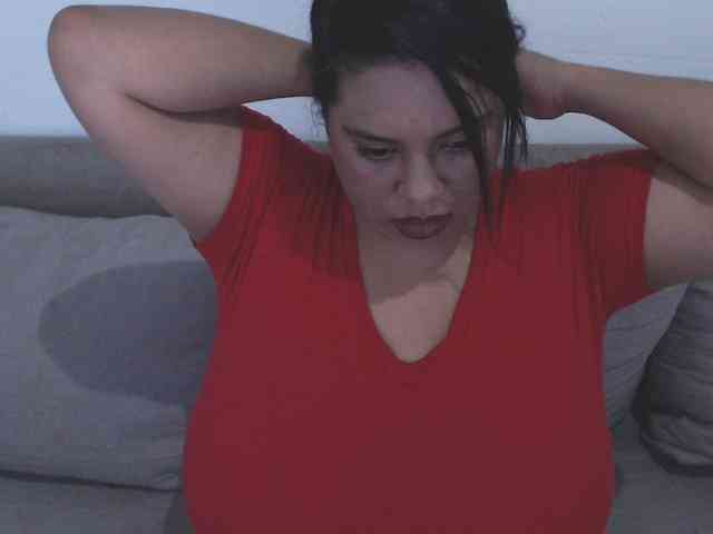 Alicebigboobs webcam