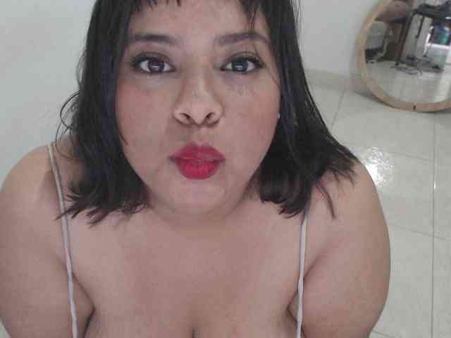 Alicebigboobs webcam