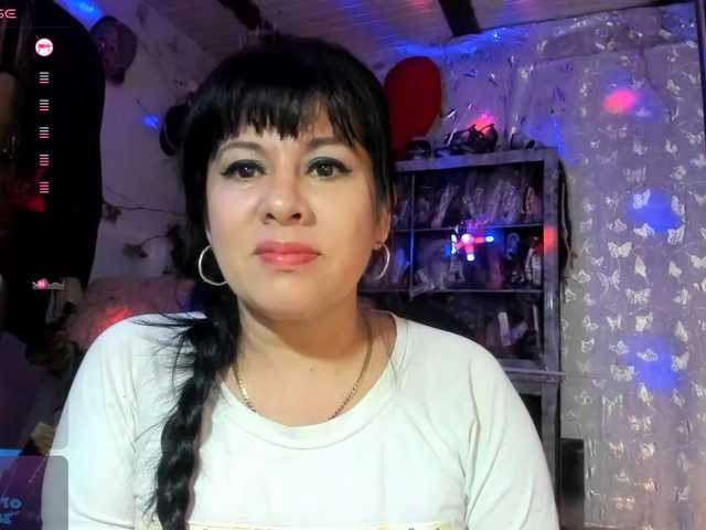 megan-grace live cam on BongaCams