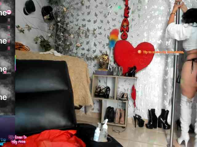 megan-grace webcam