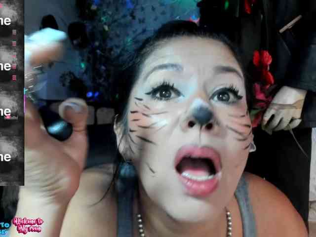 megan-grace webcam