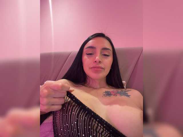 AprilRosse live cam on BongaCams