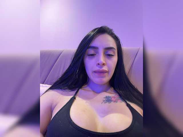 AprilRosse live cam on BongaCams