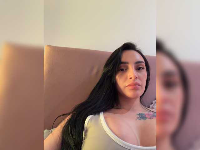 AprilRosse webcam