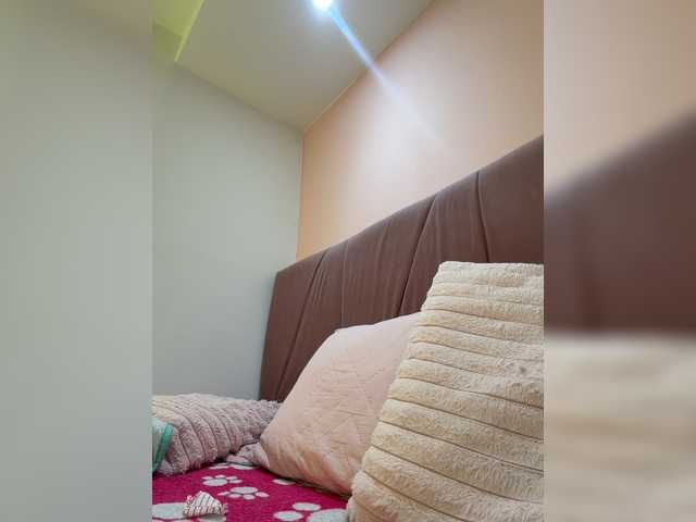 AprilRosse live cam on BongaCams