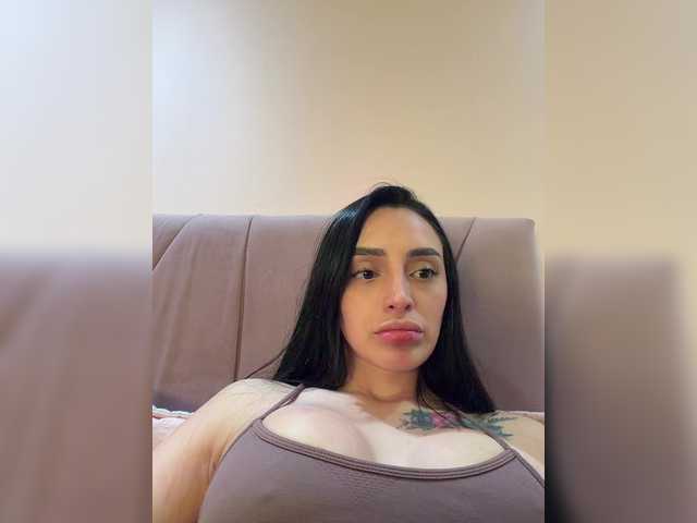 AprilRosse live cam on BongaCams